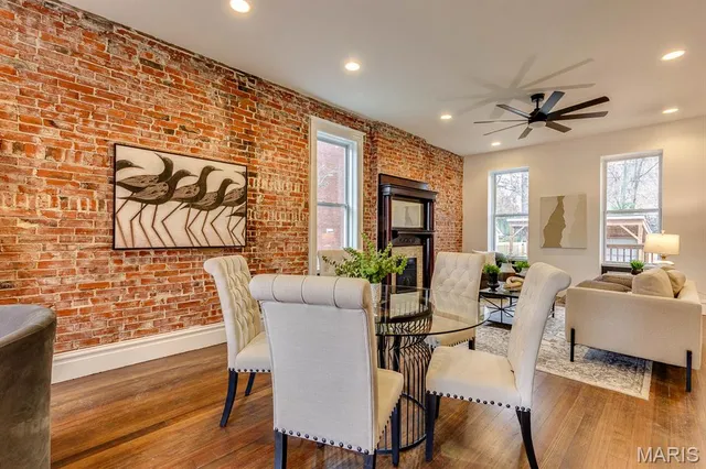 $569,000 | 2820 Accomac Street, St. Louis, MO 63104