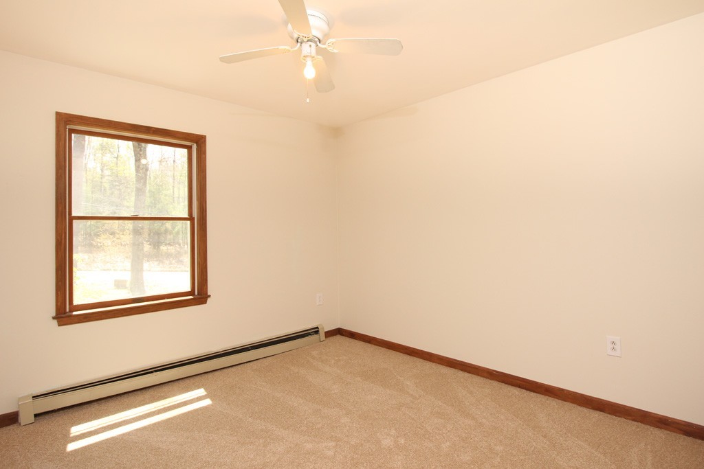 100 Williamsville Road Hubbardston, MA 01452 - Photo 6 of 17 Gallery Image 6