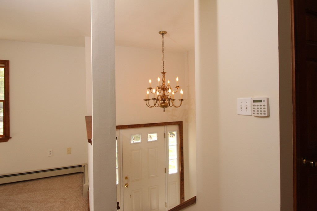 100 Williamsville Road Hubbardston, MA 01452 - Photo 9 of 17 Gallery Image 9