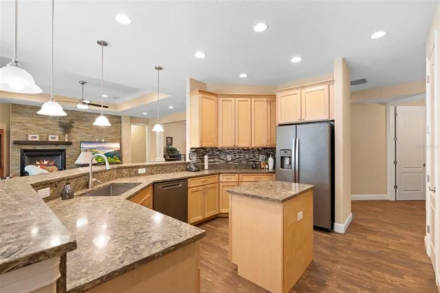 $917,000 | 1806 Glenwood Oaks Lane, DeLand, FL 32720