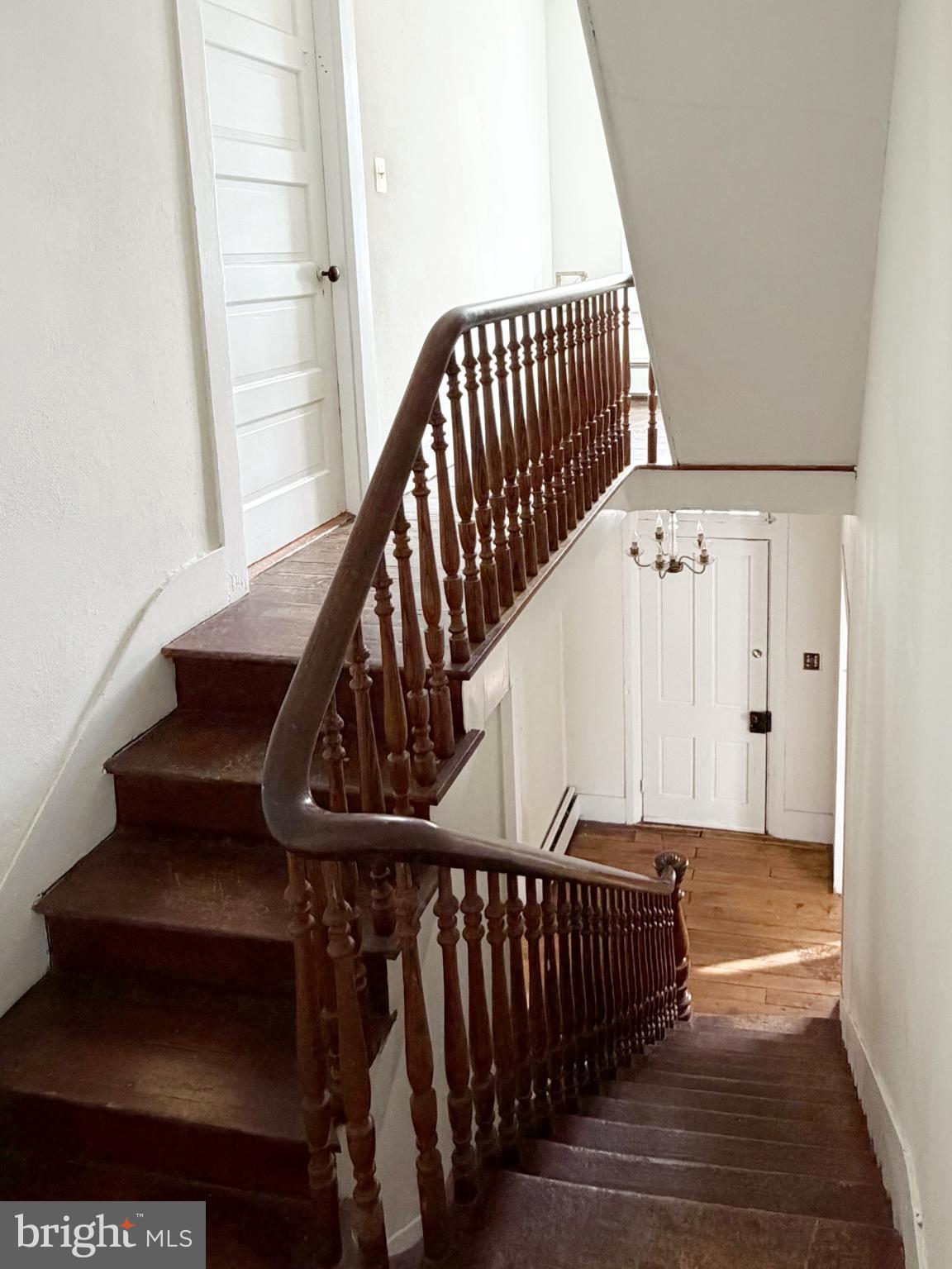 16756 Mount Airy Road Shrewsbury, PA 17361 - Photo 77 of 93 Elegant staircase with classic wood details.