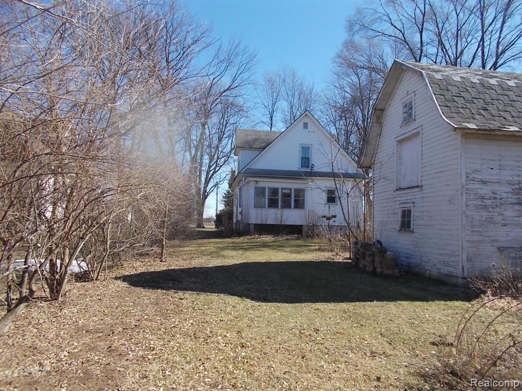 3739 North Main Street Akron, MI 48701 - Photo 6 of 31