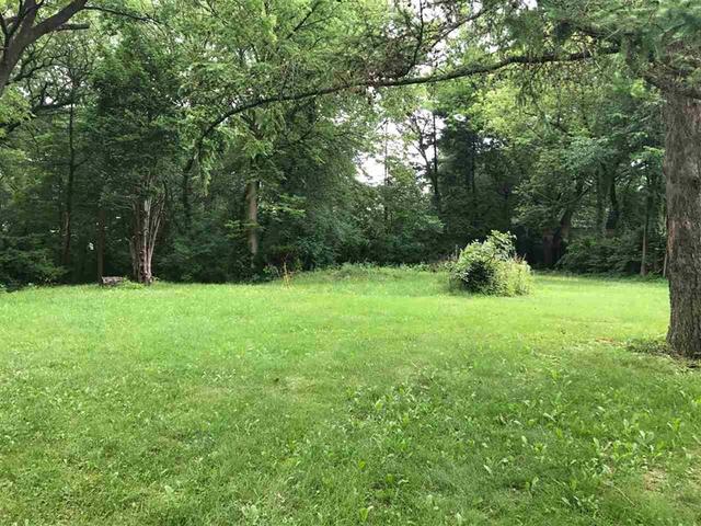 3211 Landstrom Road Rockford, IL 61107 - Photo 5 of 6 a view of garden with trees