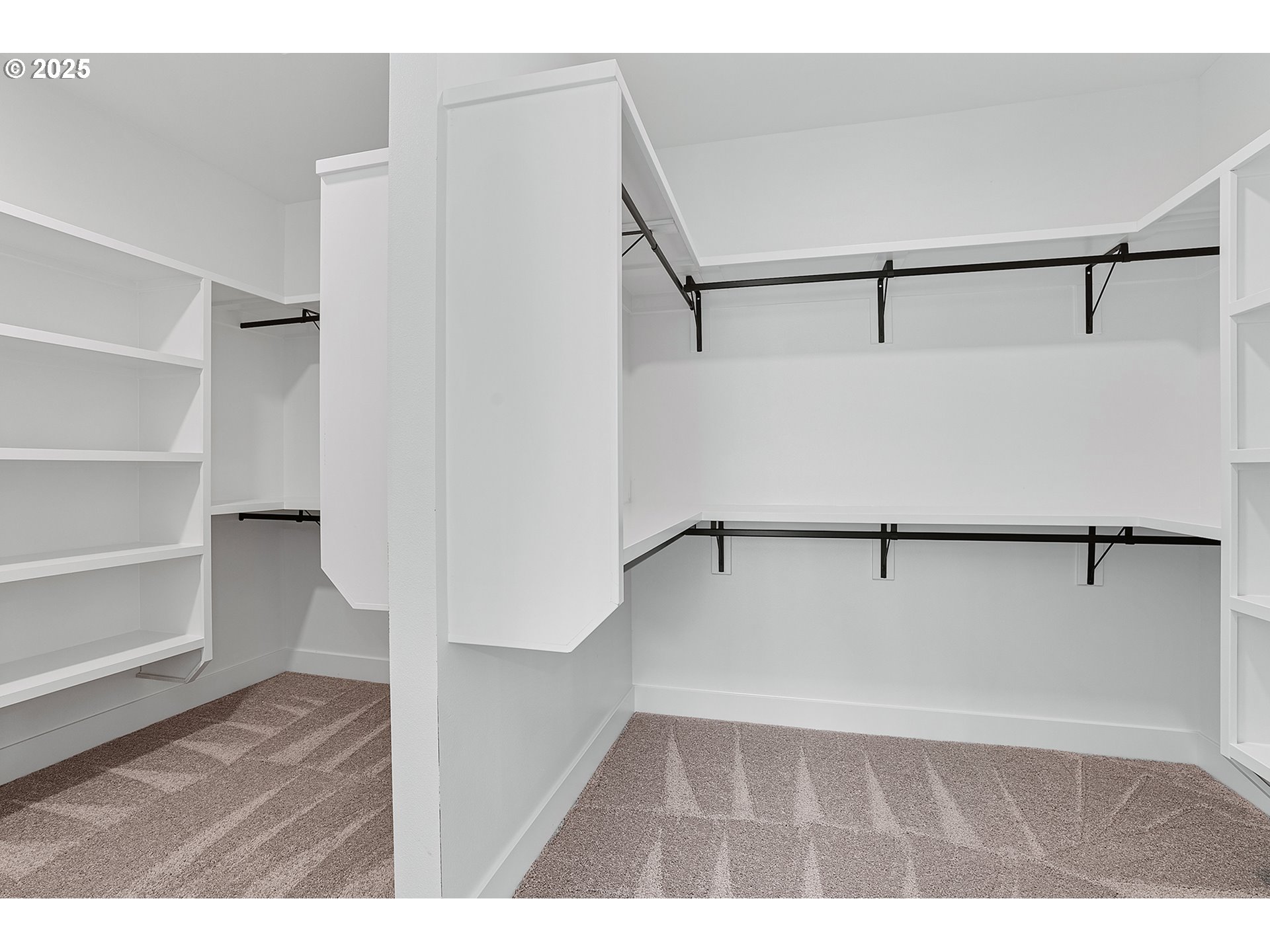 6020 Southwest 18th Drive Portland, OR 97239 - Photo 47 of 47