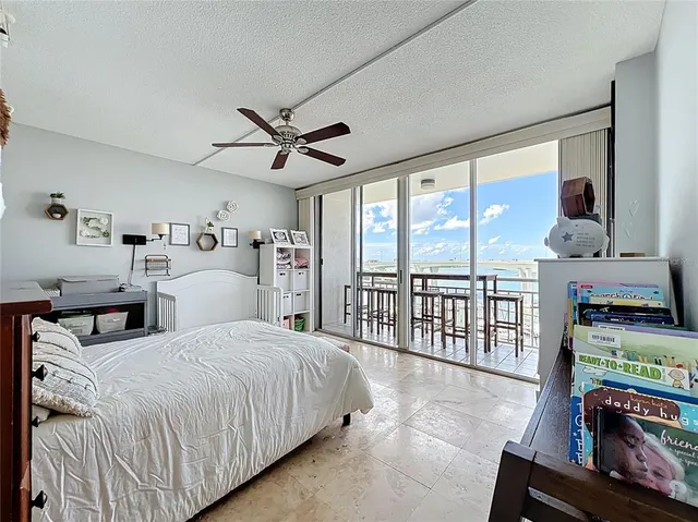 $445,000 | 100 Pierce Street, Unit 910, Clearwater, FL 33756