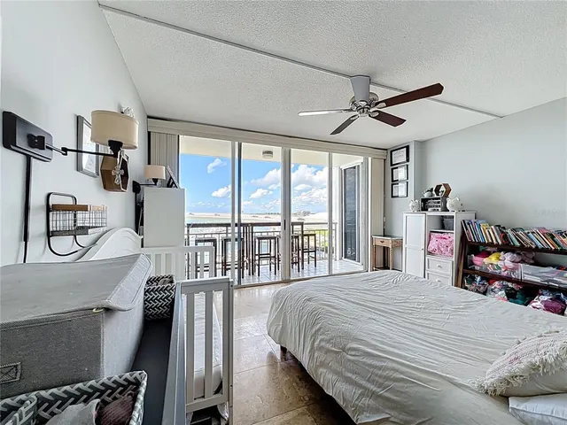 $445,000 | 100 Pierce Street, Unit 910, Clearwater, FL 33756