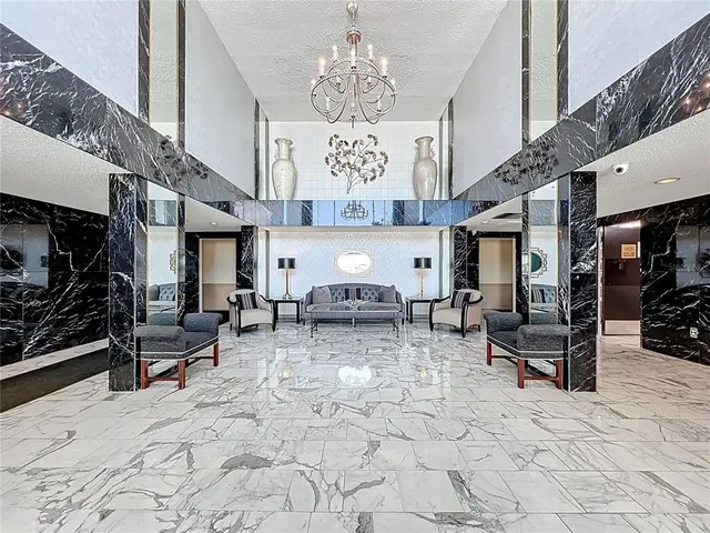 $445,000 | 100 Pierce Street, Unit 910, Clearwater, FL 33756