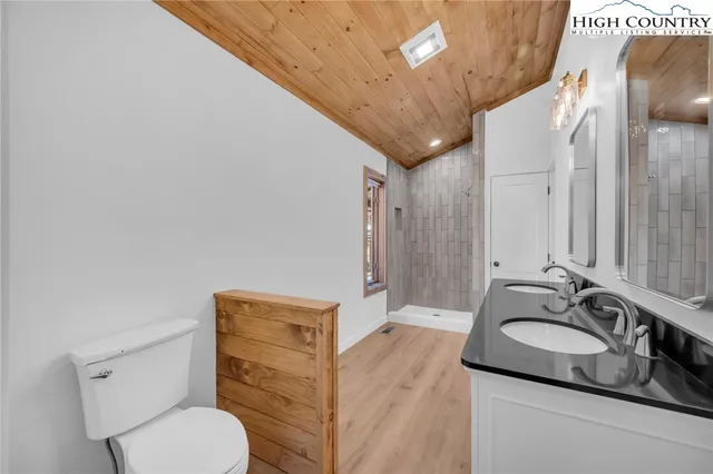 $495,000 | 208 Meadow Loop, Newland, NC 28657