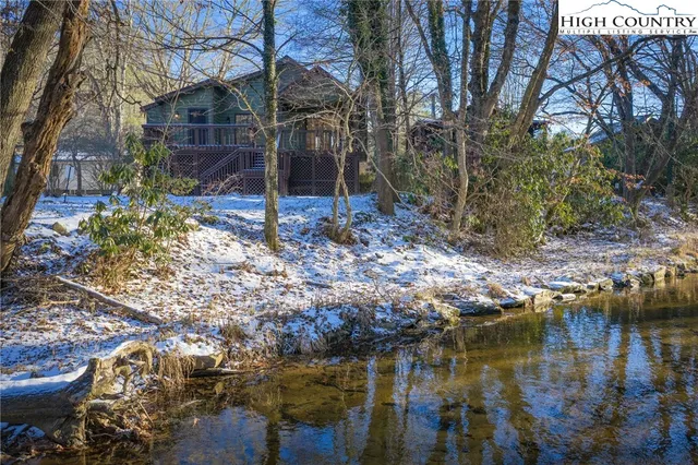 $495,000 | 208 Meadow Loop, Newland, NC 28657