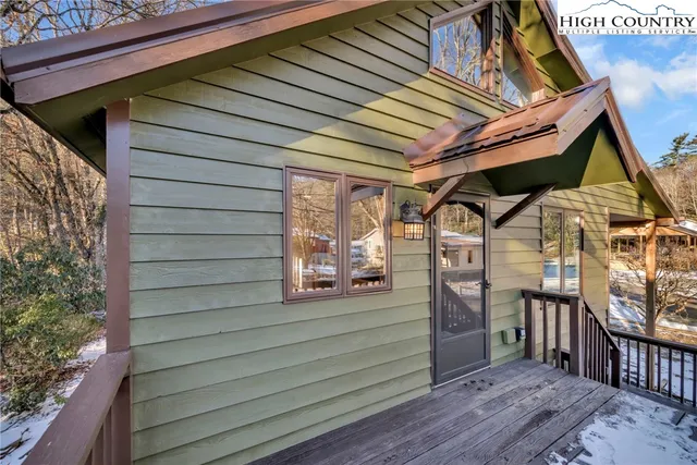 $495,000 | 208 Meadow Loop, Newland, NC 28657