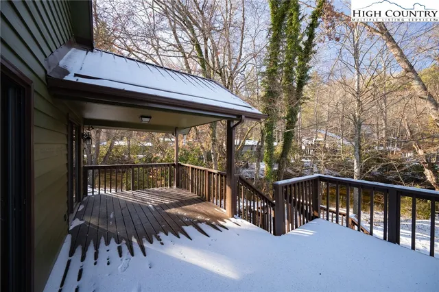 $495,000 | 208 Meadow Loop, Newland, NC 28657