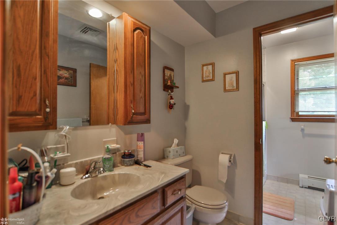 2340 Neffs Laurys Road Slatington, PA 18080 - Photo 17 of 40 Gallery Image 17