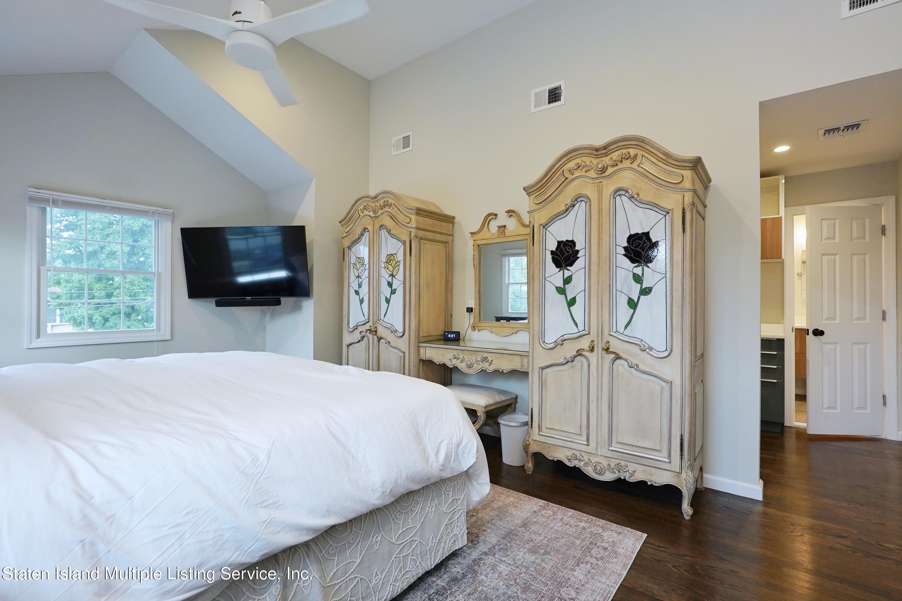 4 Rochelle Place Staten Island, NY 10312 - Photo 24 of 53 Photo Dec 18 2022, 6 36 03 PM