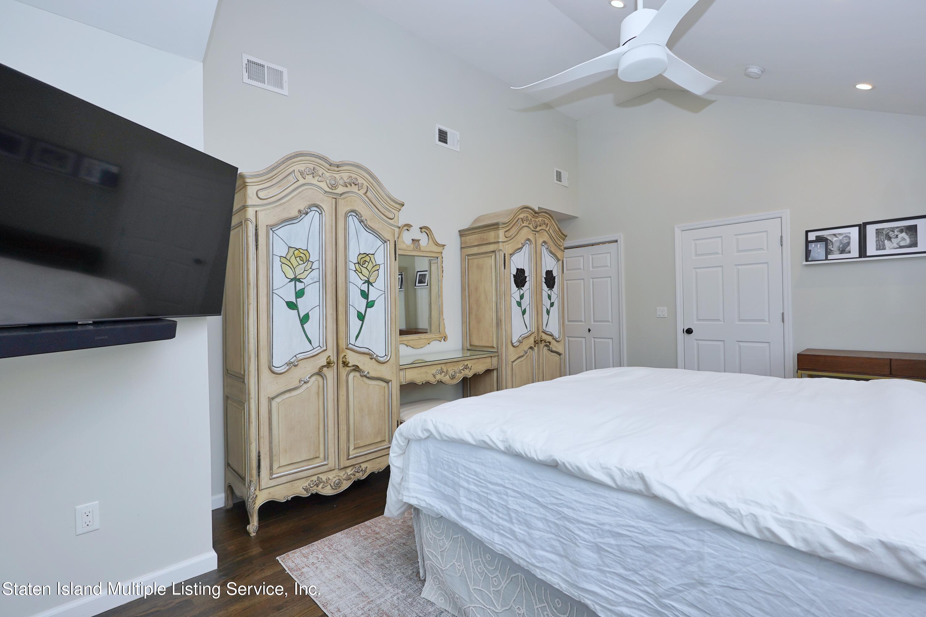 4 Rochelle Place Staten Island, NY 10312 - Photo 25 of 53 Photo Dec 18 2022, 6 36 14 PM