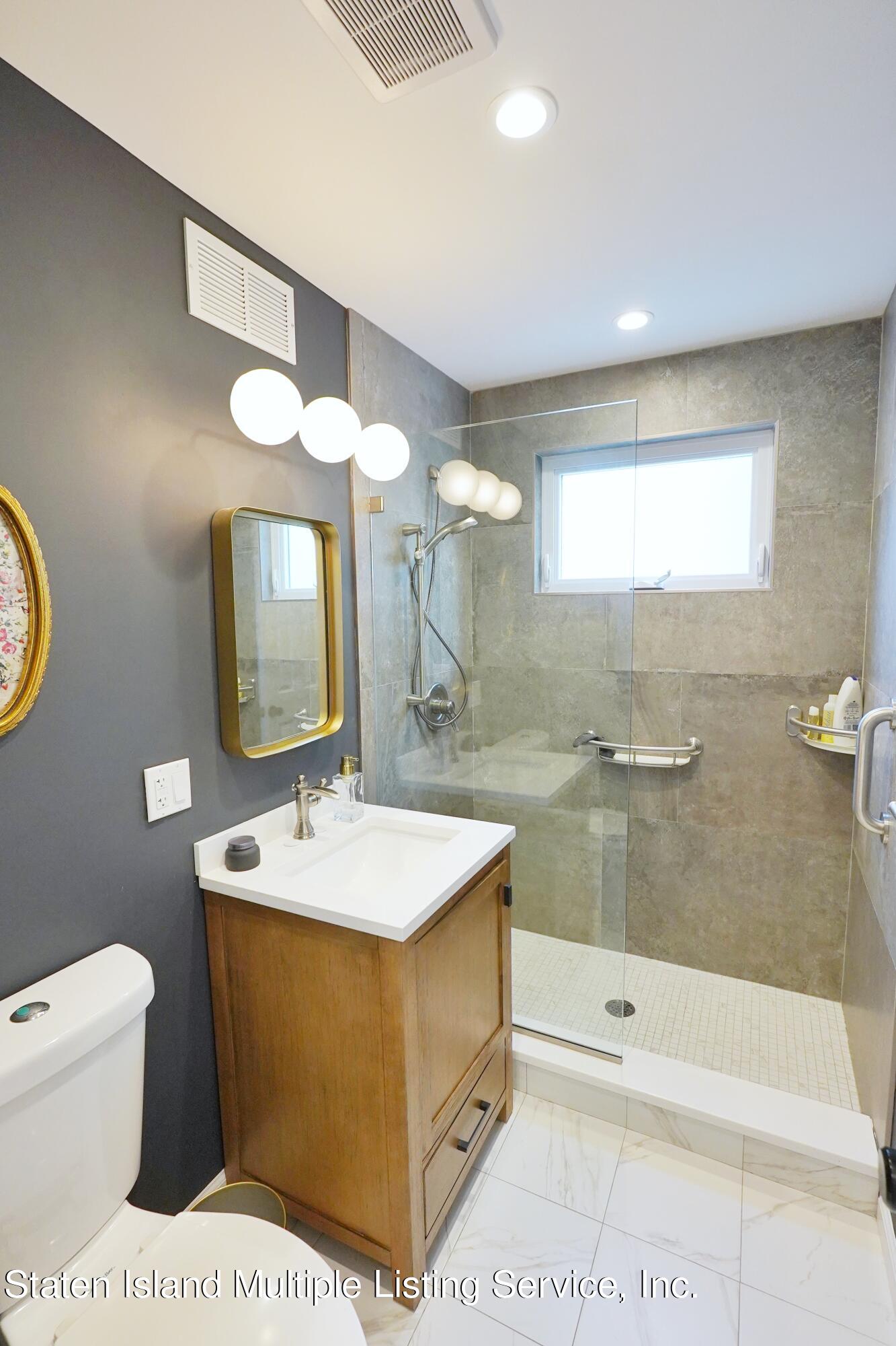 4 Rochelle Place Staten Island, NY 10312 - Photo 40 of 53 Photo Dec 18 2022, 6 24 25 PM