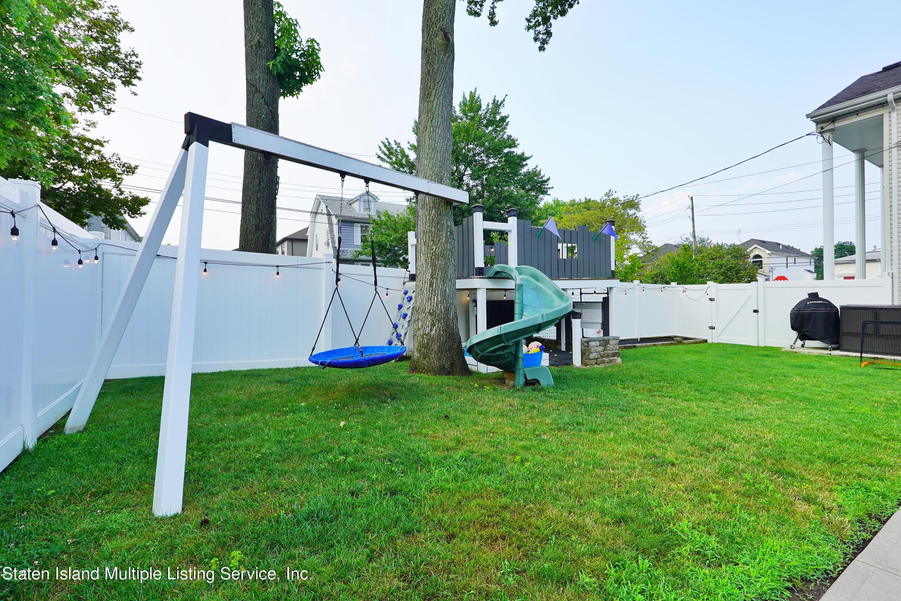 4 Rochelle Place Staten Island, NY 10312 - Photo 49 of 53 Photo Dec 18 2022, 6 20 36 PM