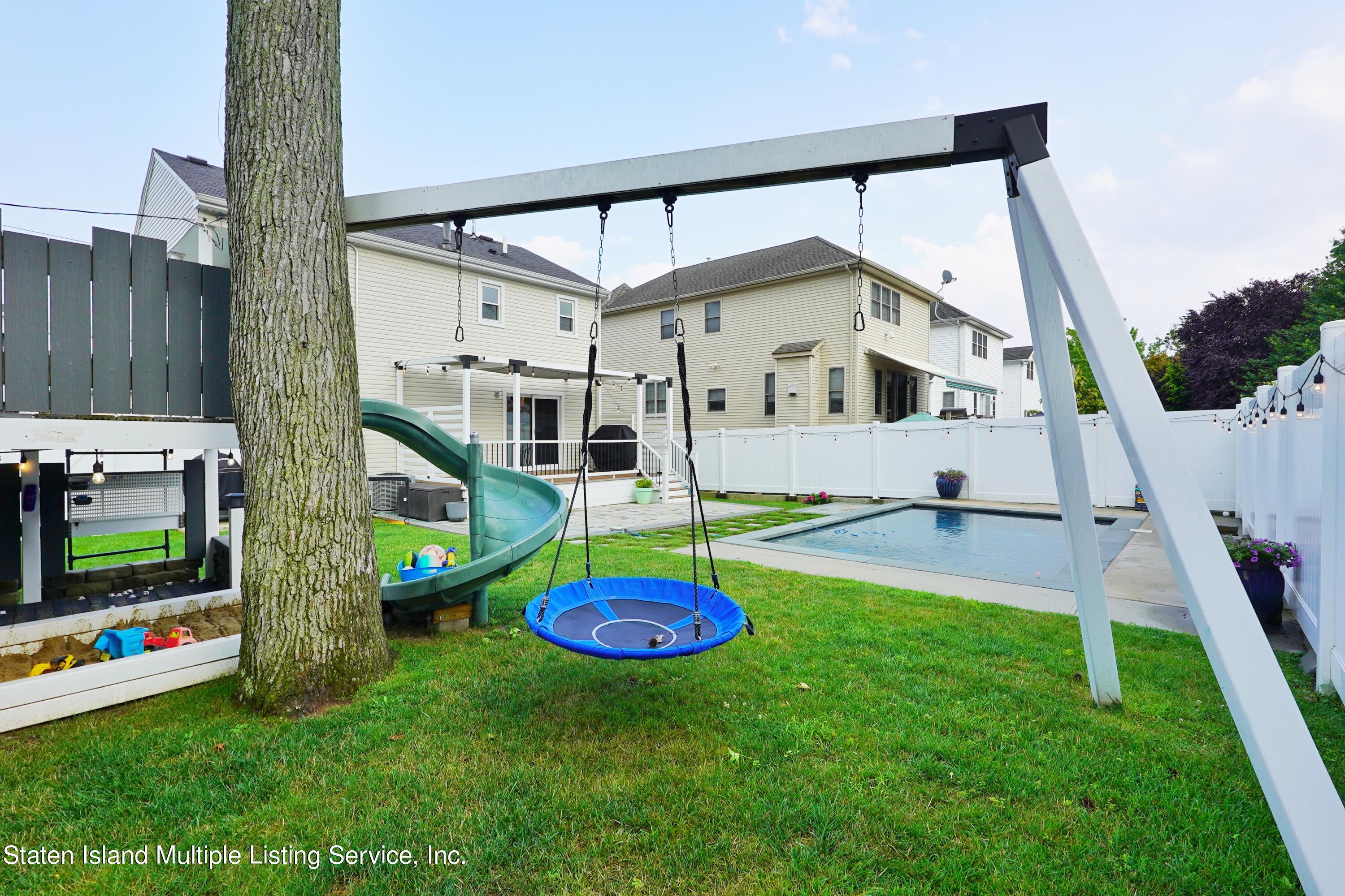 4 Rochelle Place Staten Island, NY 10312 - Photo 50 of 53 Photo Dec 18 2022, 6 20 53 PM