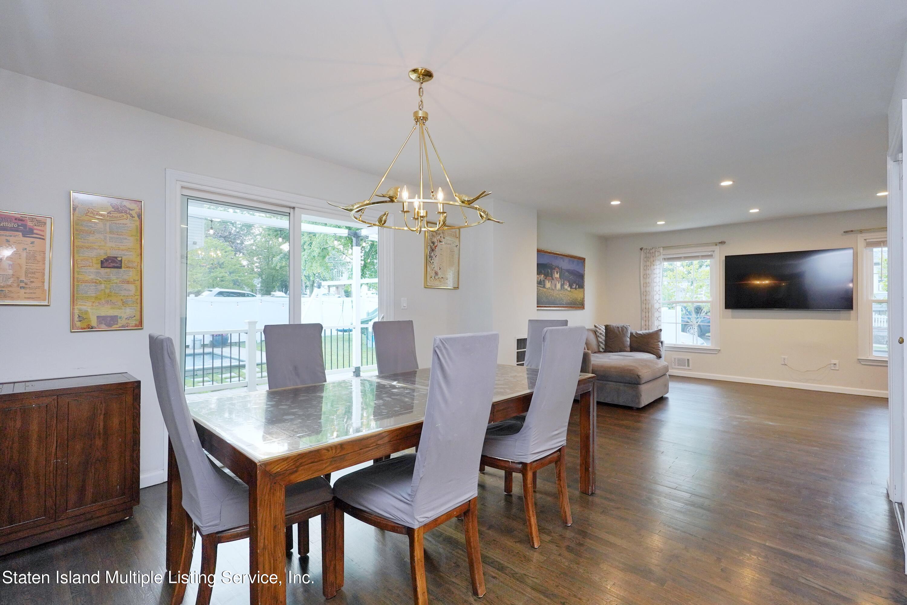 4 Rochelle Place Staten Island, NY 10312 - Photo 9 of 53 Photo Dec 18 2022, 6 25 55 PM