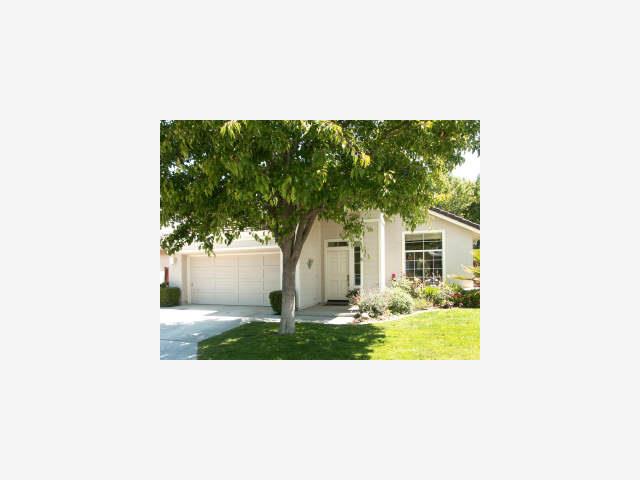 17715 Riverbend Road Salinas, CA 93908 - Photo 1 of 6 Gallery Image 1