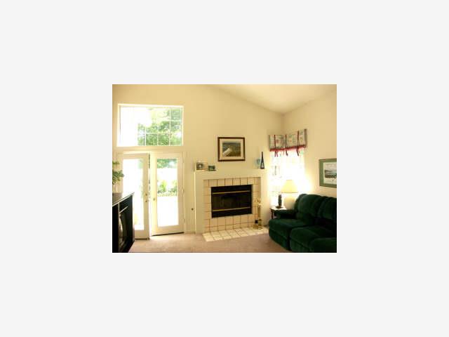 17715 Riverbend Road Salinas, CA 93908 - Photo 3 of 6 Gallery Image 3