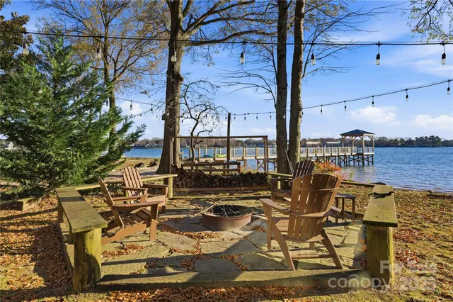 $3,200,000 | 18019 Whispering Oaks Drive, Cornelius, NC 28031