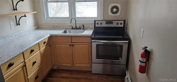 $1,500 | 18 Reservoir Road, Unit 3, Highland, NY 12528