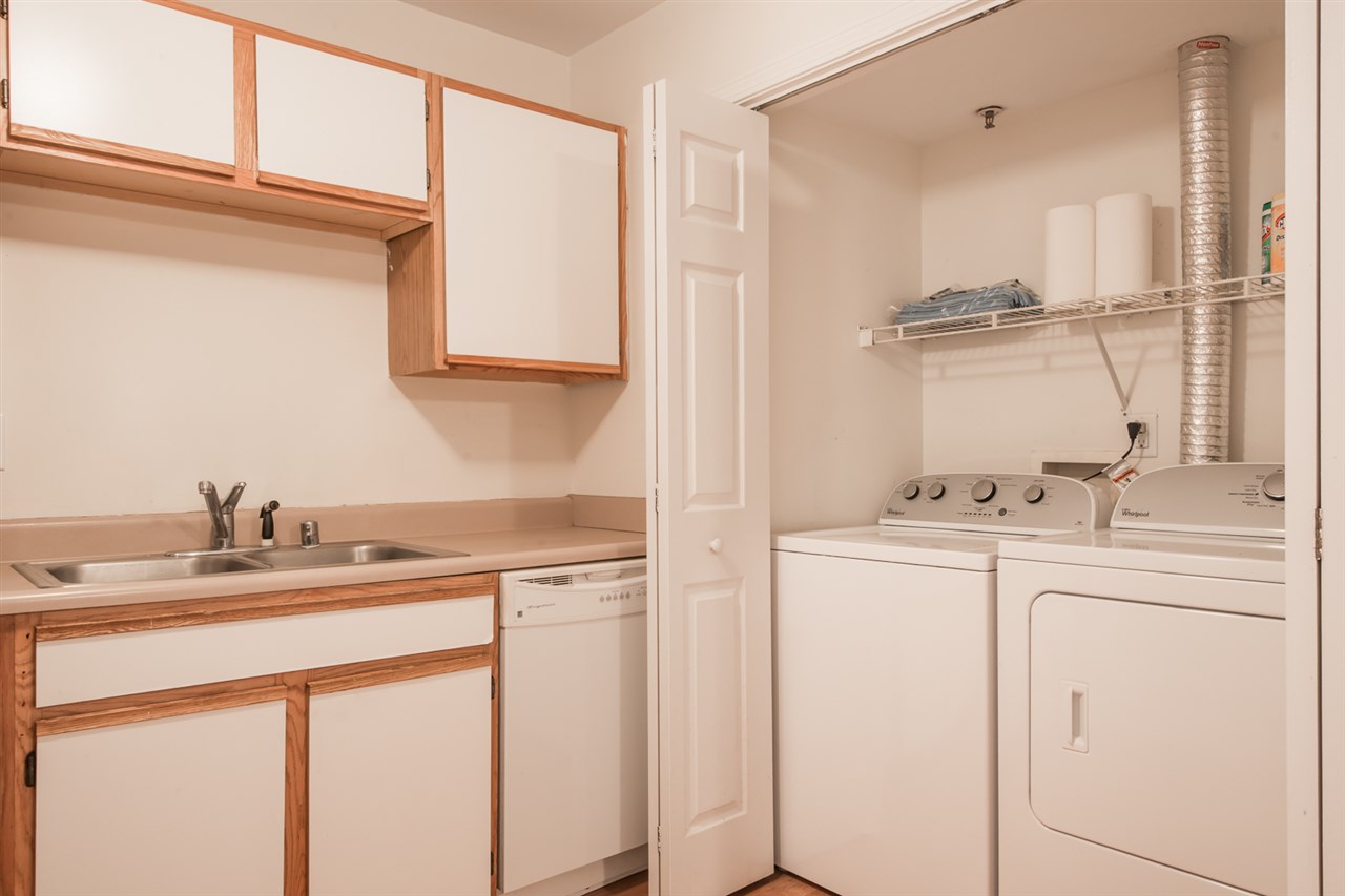 285 Hildred Drive Burlington, VT 05401 - Photo 14 of 40