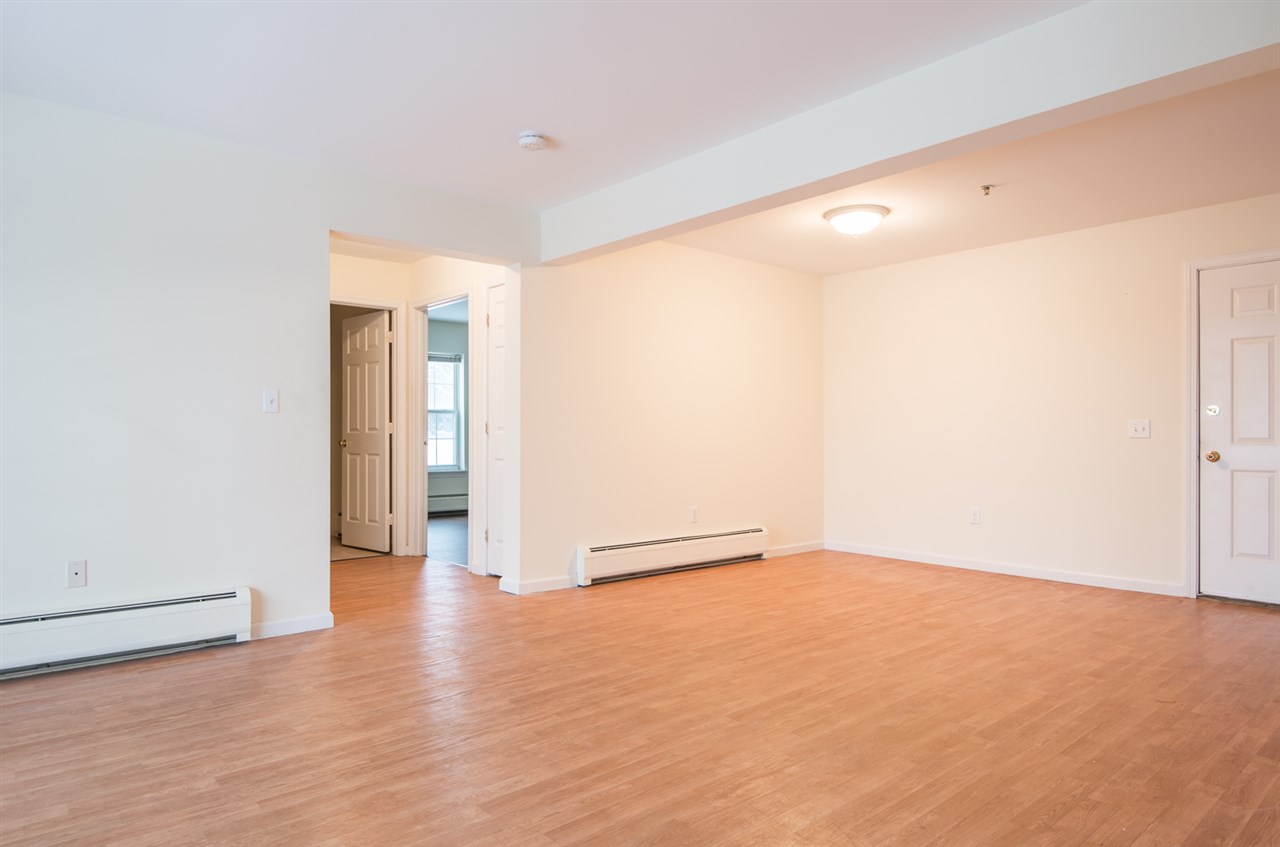 285 Hildred Drive Burlington, VT 05401 - Photo 5 of 40