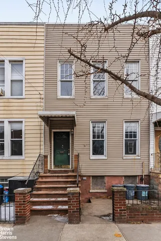 $1,700,000 | 150 Diamond Street | Greenpoint