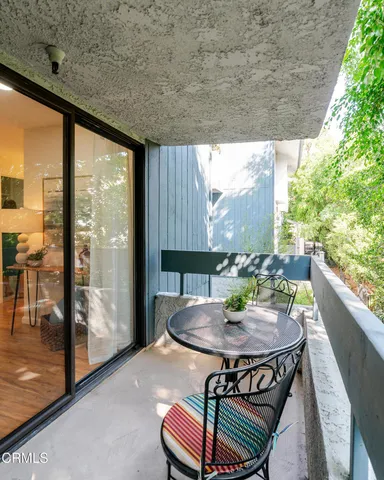 $650,000 | 355 South Marengo Avenue, Unit 203, Pasadena, CA 91101