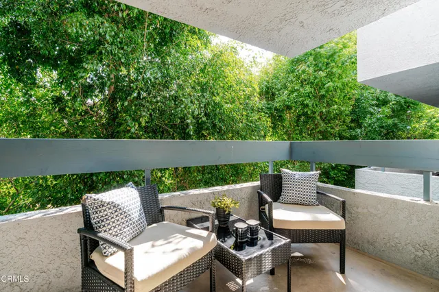 $650,000 | 355 South Marengo Avenue, Unit 203, Pasadena, CA 91101