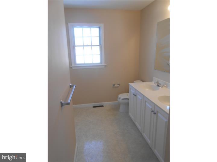 108 Grandview Road Boyertown, PA 19512 - Photo 16 of 20 Bathroom