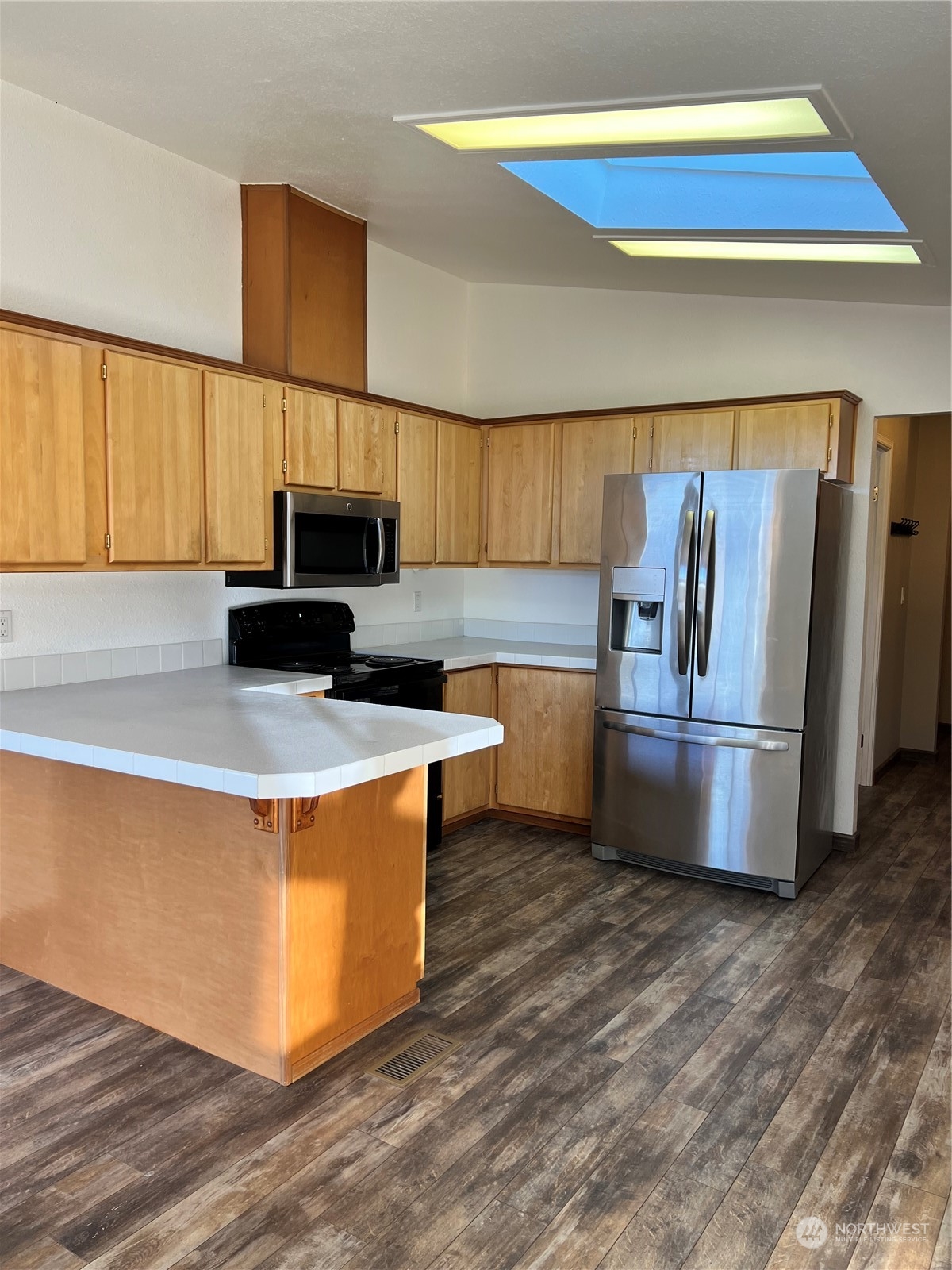 1785 Douglas Road, Unit 16 Friday Harbor, WA 98250 - Photo 4 of 22 Gallery Image 4