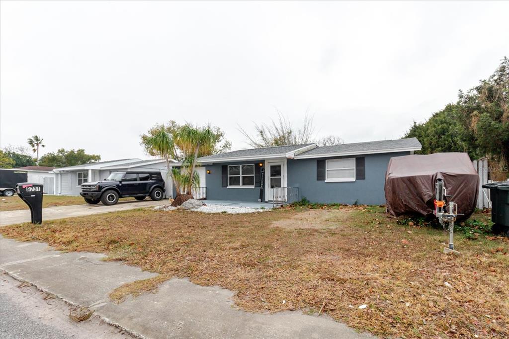 9731 Rainbow Lane Port Richey, FL 34668 - Photo 9 of 78 Gallery Image 9