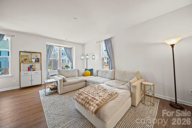 $420,000 | 3501 Timber Ml Drive, Matthews, NC 28104