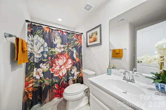 $420,000 | 3501 Timber Ml Drive, Matthews, NC 28104