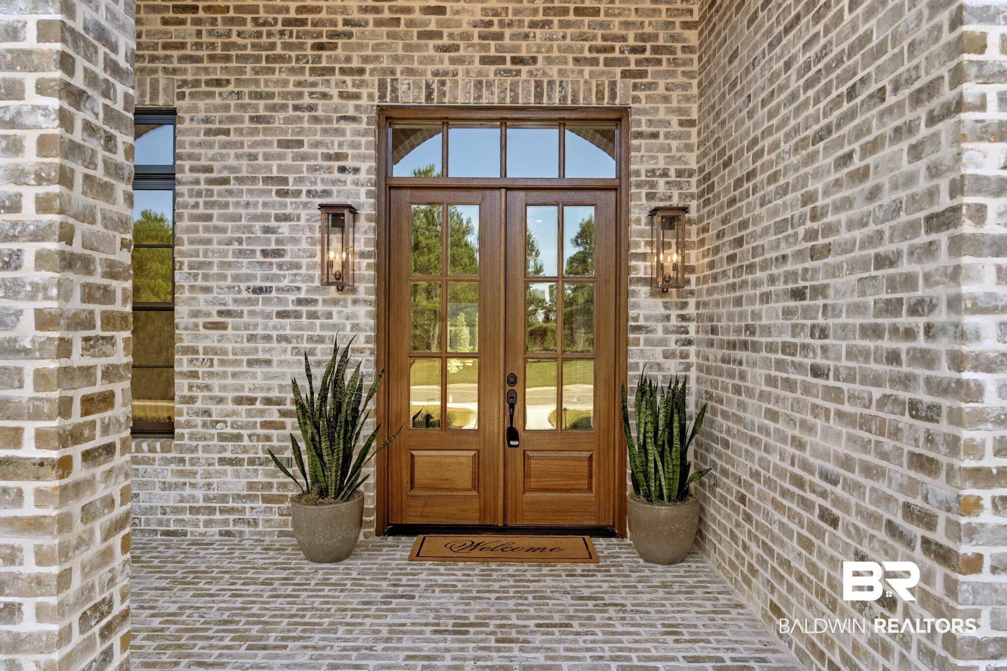429 Leavie Lane Fairhope, AL 36532 - Photo 4 of 49 Gas Lanterns