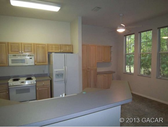10166 Southwest 52nd Road Gainesville, FL 32608 - Photo 4 of 17 Kitchen & Dining area