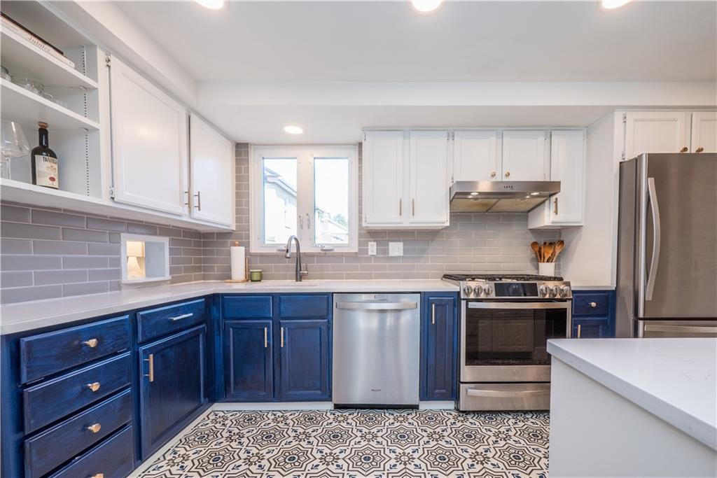 131 Rae Avenue Pittsburgh, PA 15228 - Photo 11 of 31 Gallery Image 11