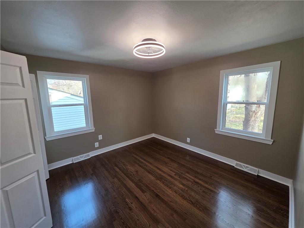 212 West Cambridge Road Belton, MO 64012 - Photo 17 of 22