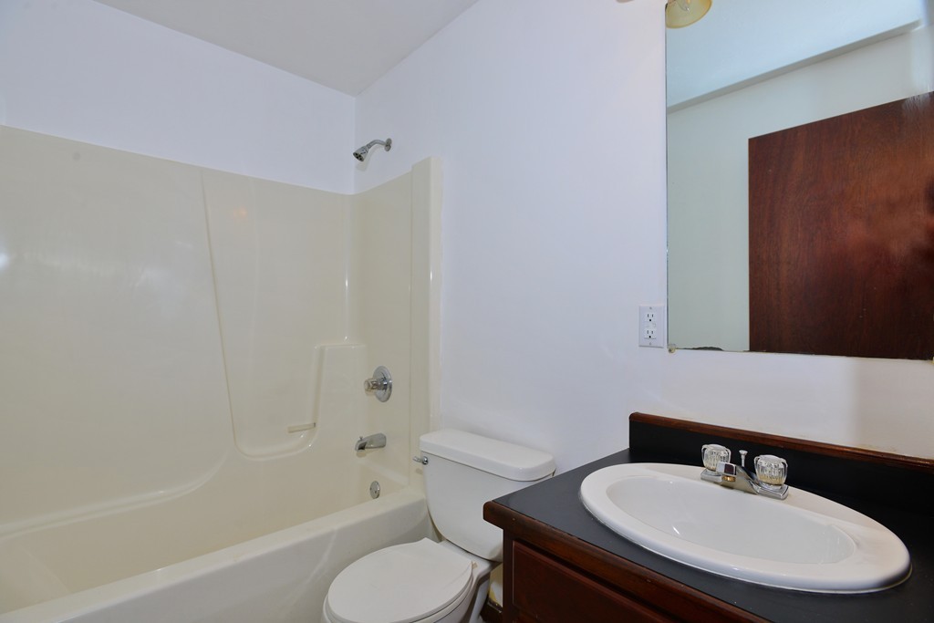 35 Intervale Road Dudley, MA 01571 - Photo 19 of 30 Gallery Image 19