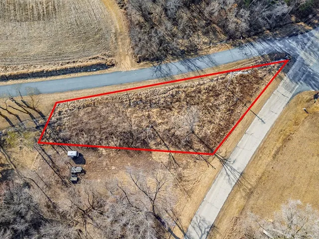 $13,000 | L46-bunting East Redstone Drive, La Valle, WI 53941