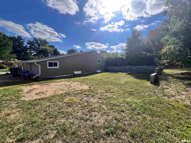 $165,000 | 203 Plum Street, Anna, IL 62906