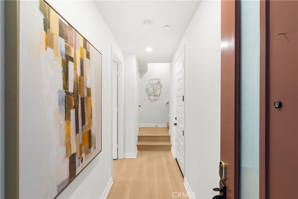 779 Benchmark Irvine, CA 92618 - Photo 4 of 27 first floor entrance