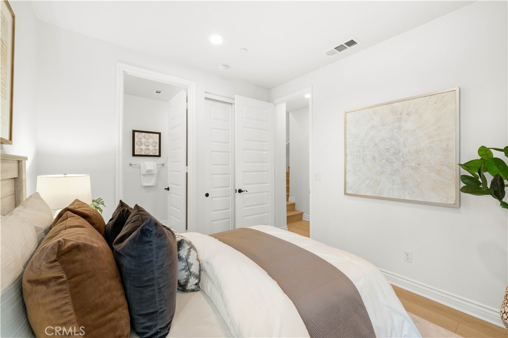 779 Benchmark Irvine, CA 92618 - Photo 6 of 27 first floor bedroom