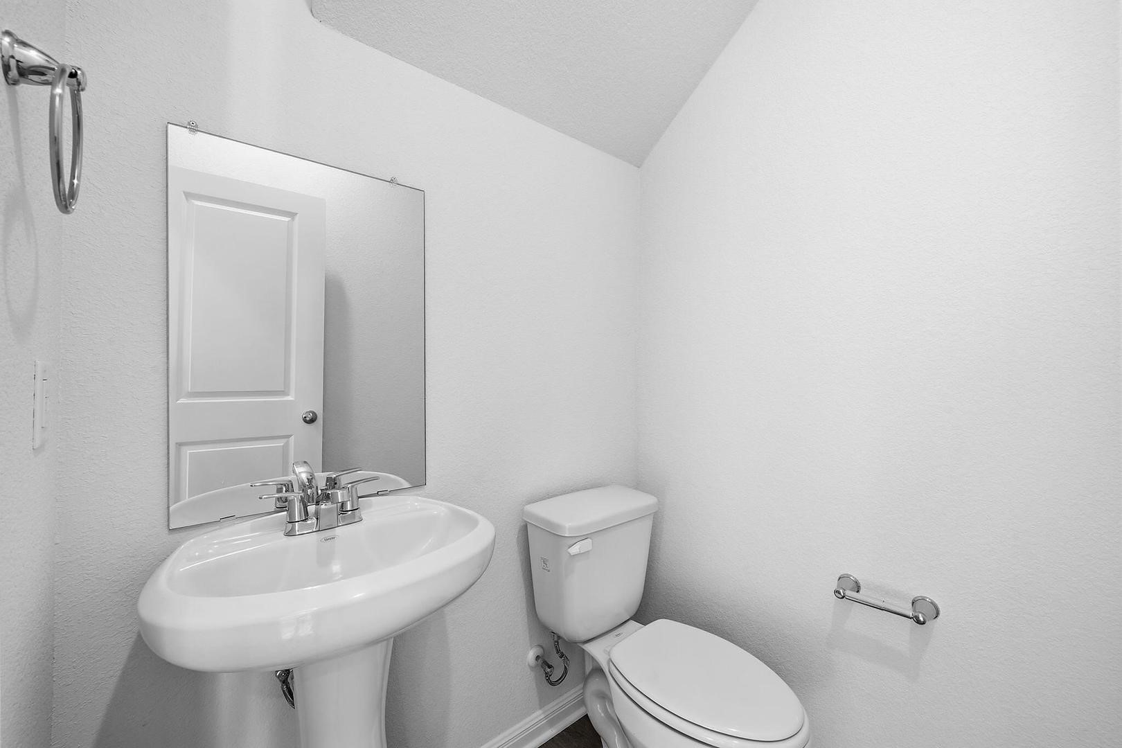 121 Hatari Trail Jarrell, TX 76537 - Photo 16 of 32