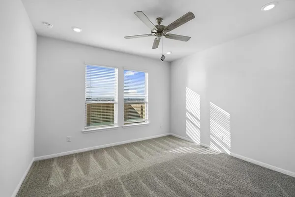$343,998 | 121 Hatari Trail, Jarrell, TX 76537
