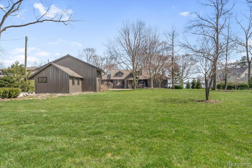 22664 East River Road Grosse Ile, MI 48138 - Photo 32 of 59