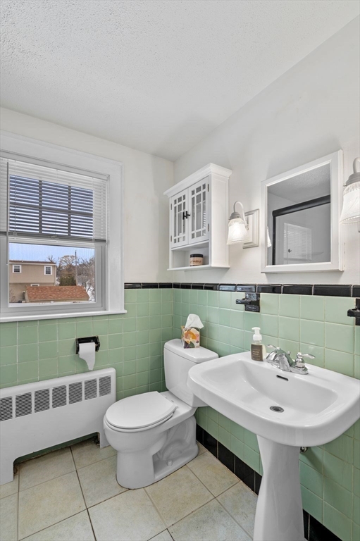 80 Redfield Road Wakefield, MA 01880 - Photo 16 of 36