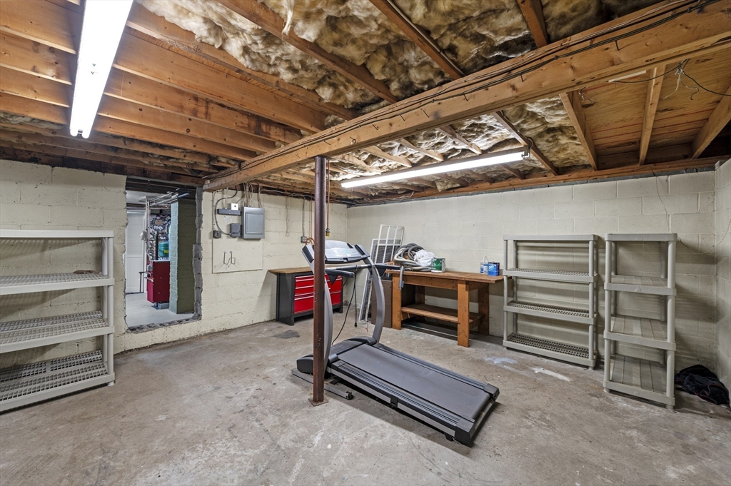 80 Redfield Road Wakefield, MA 01880 - Photo 32 of 36